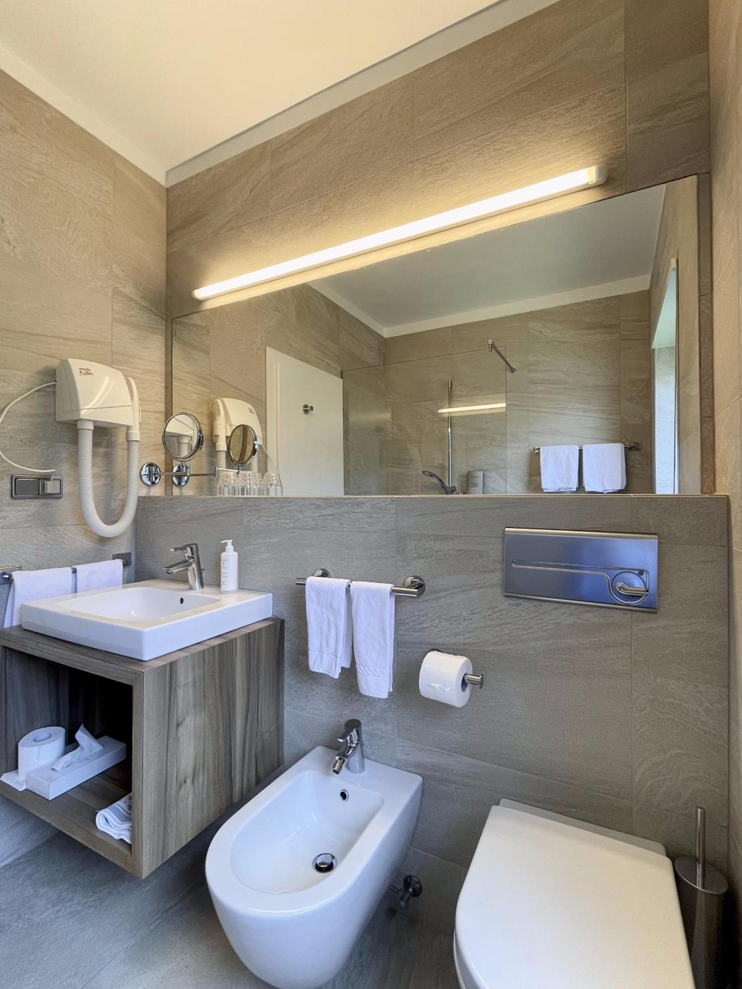 Hotel Am Wolfgrubenersee Soprabolzano Kültér fotó