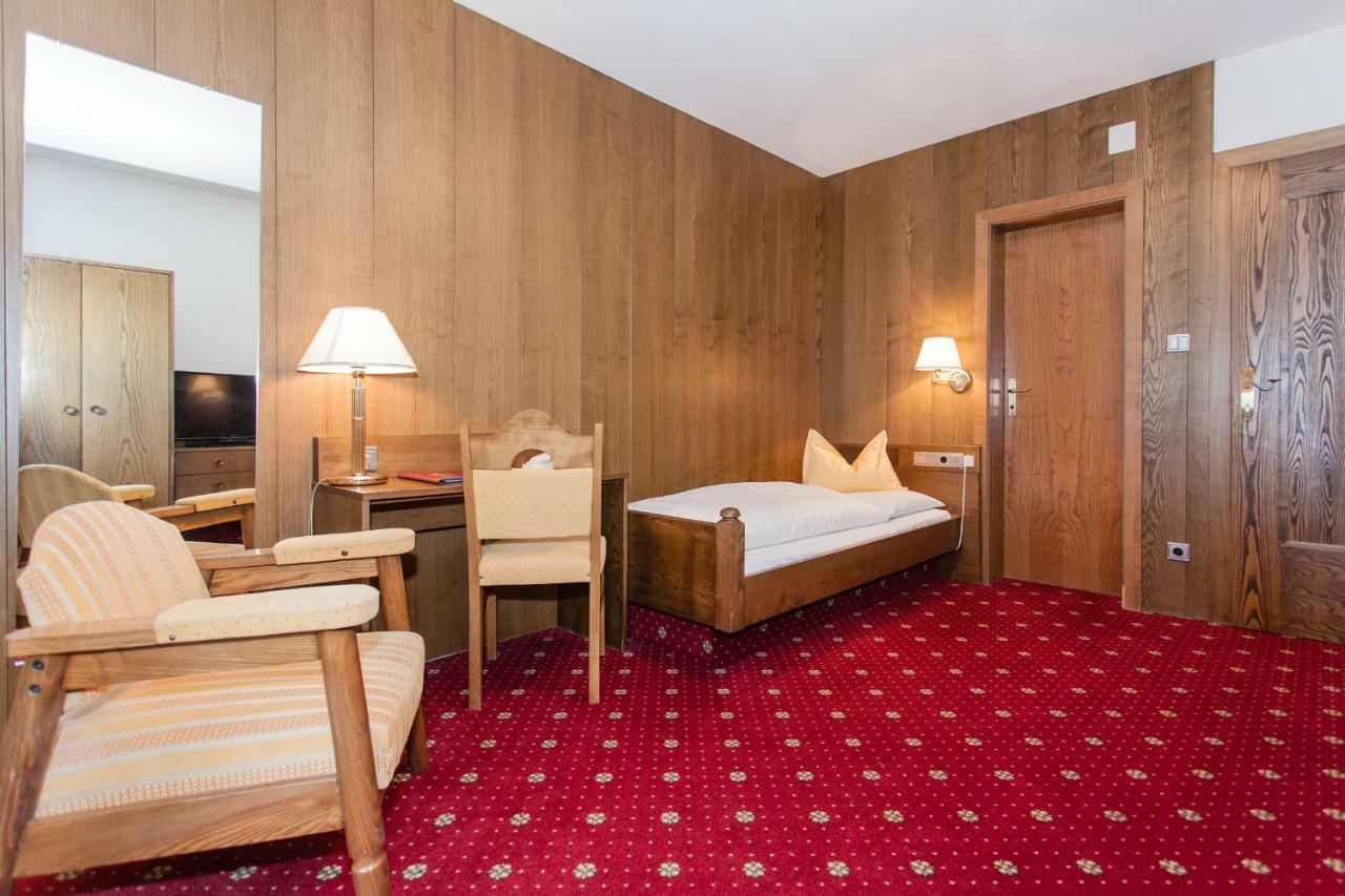 Hotel Am Wolfgrubenersee Soprabolzano Kültér fotó